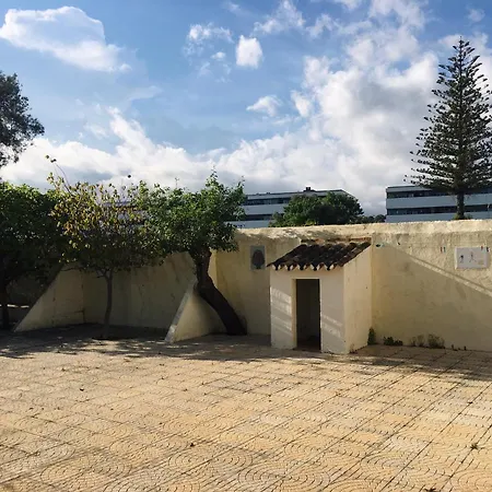 Pensión Forever São Brás